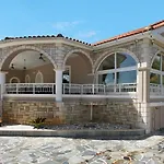 Chrysoula *
