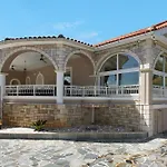 Βίλα Chrysoula Αλυκανάς